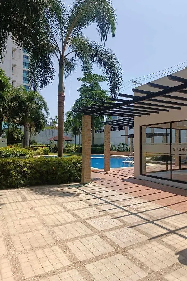 Apartamento Iza'S Condo In Filinvest Alabang Manila