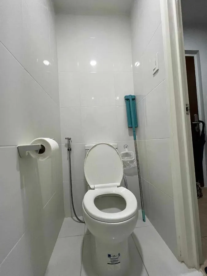 Iza'S Condo In Filinvest Alabang Manille Philippines